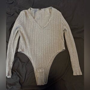 SHEIN Gray Ribbed Bodysuit